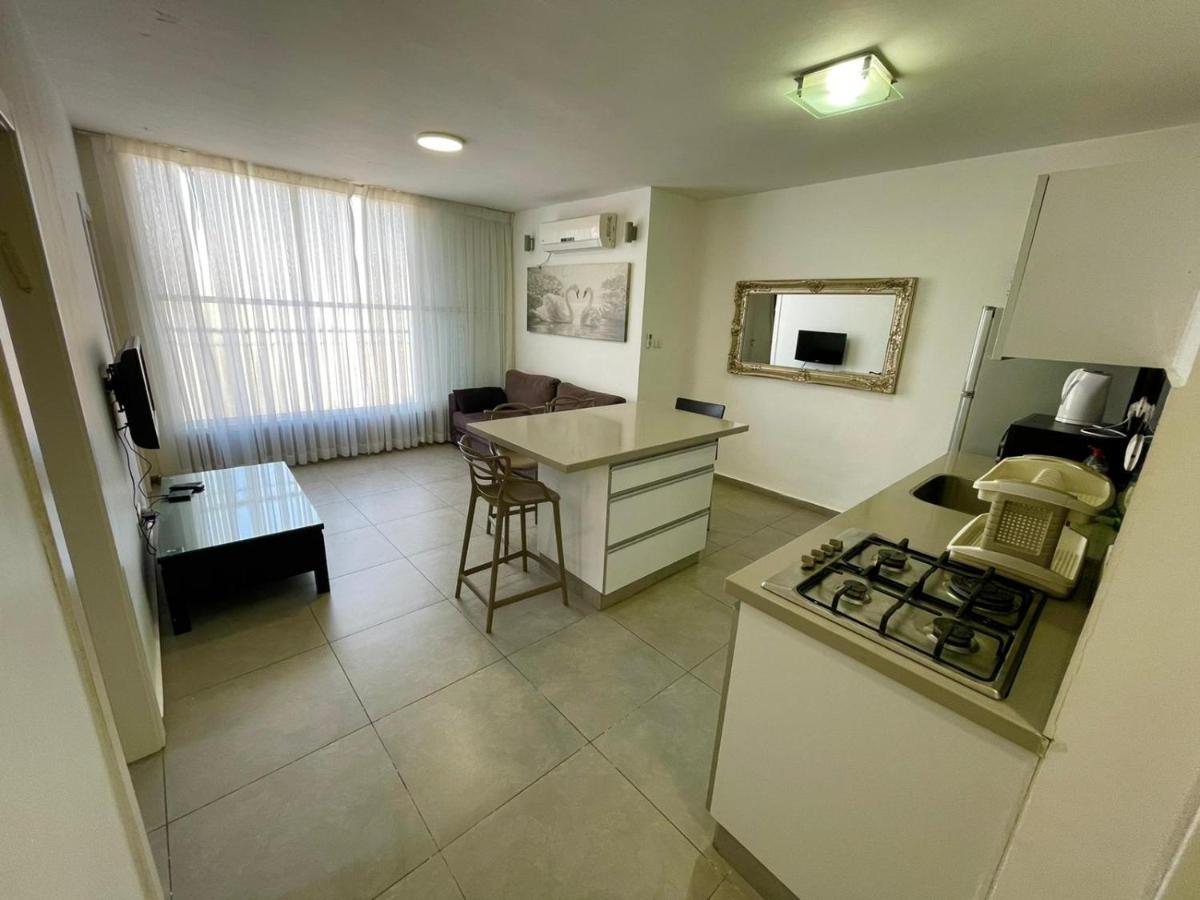 Gk Apartment Harmony Bat Yam Exterior foto