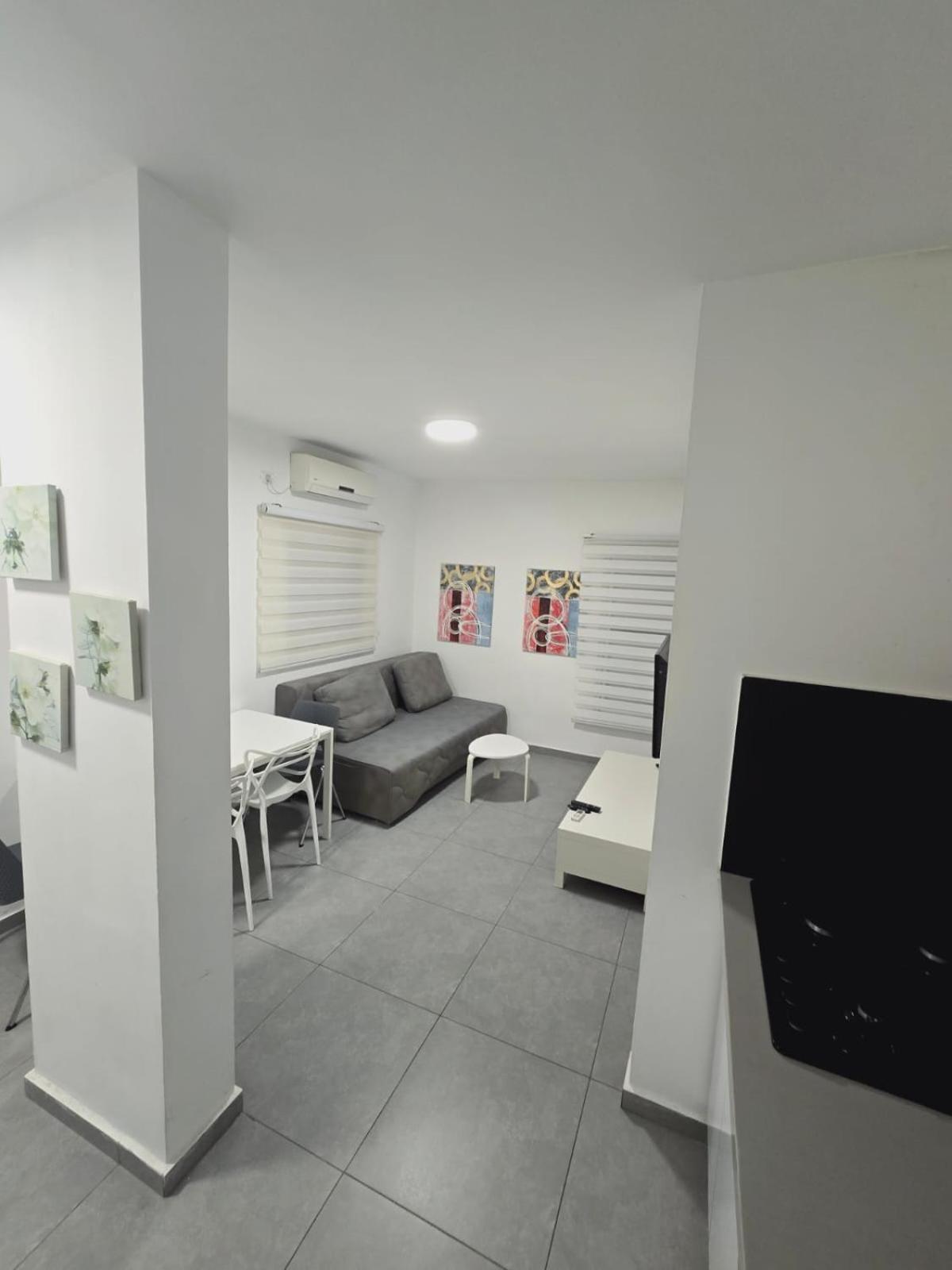 Gk Apartment Harmony Bat Yam Exterior foto